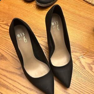 Black dress heels